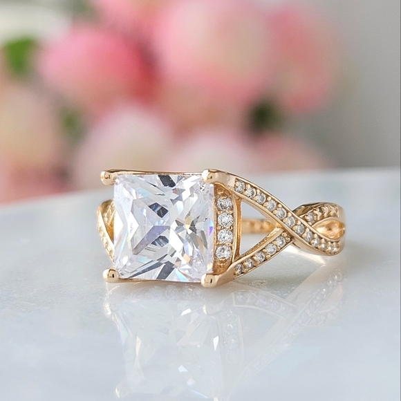 Gold Ring ring, Charmed Aroma, 925 Sterling Silver finished in 10k gold - Picture 6 of 7